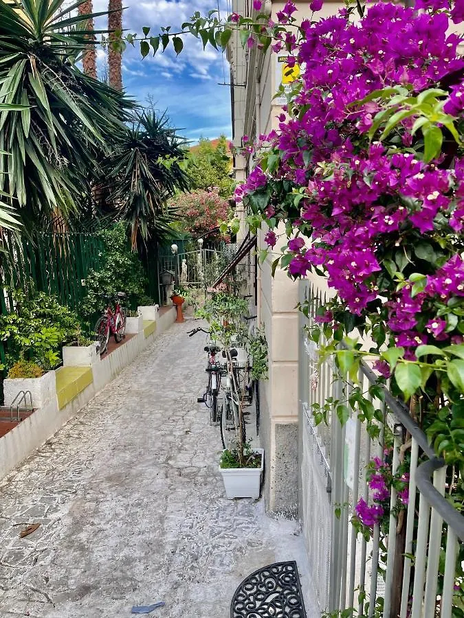 Abcdecor Italia Apartment Imperia Italy